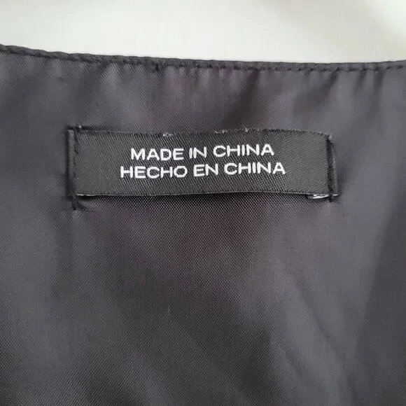 Holiday Editions black & white pinstriped vest office business professional form - Picture 5 of 10